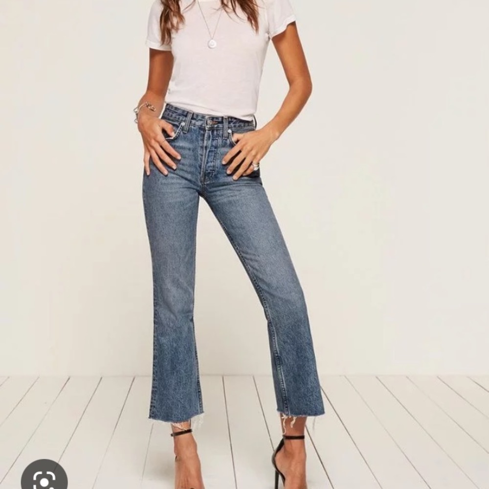 Reformation mid crop flare jeans 24